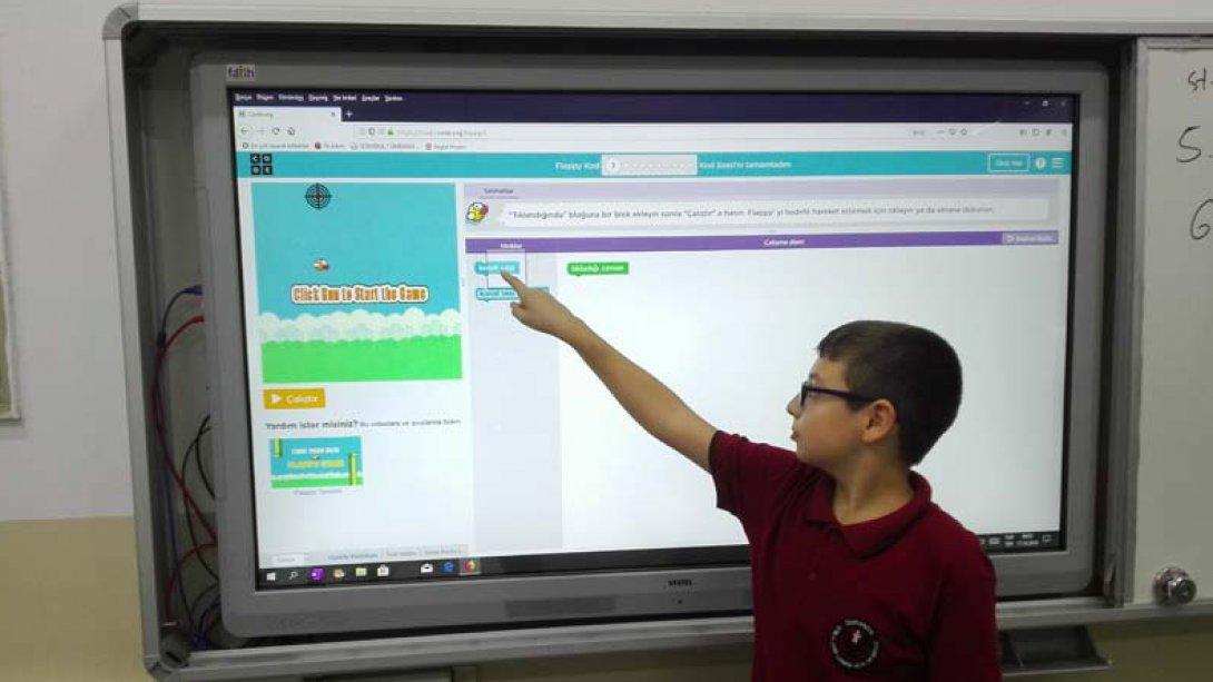 İstiklal Şehit Lokman Oktay Ortaokulu Codeweek Haftası Etkinliği