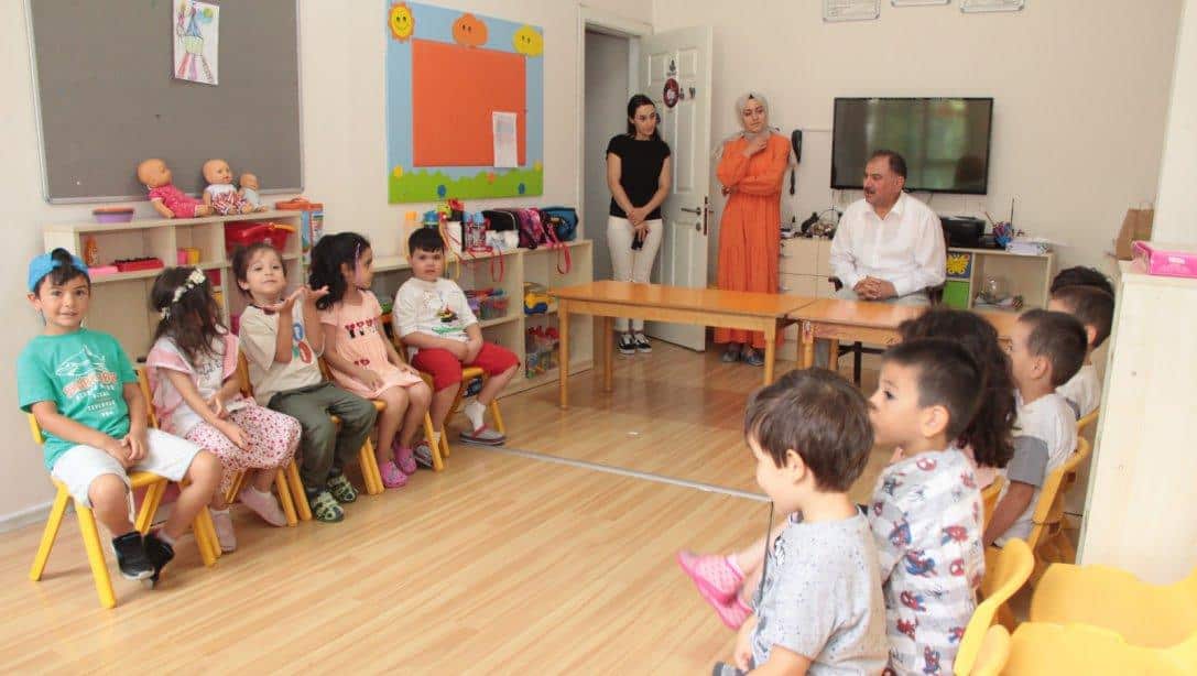 Ümraniye İlçe Milli Eğitim Müdürümüz Sn.Mustafa Özen'in Yaz Anaokulu ziyareti