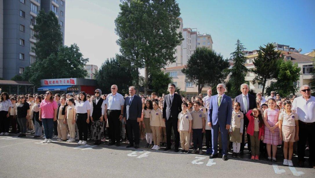 FATİH İLKOKULUMUZDA BAYRAK TÖRENİ YAPILDI